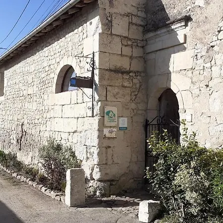 Le Clos De La Pinsonniere 住宿加早餐酒店 Vaudelnay