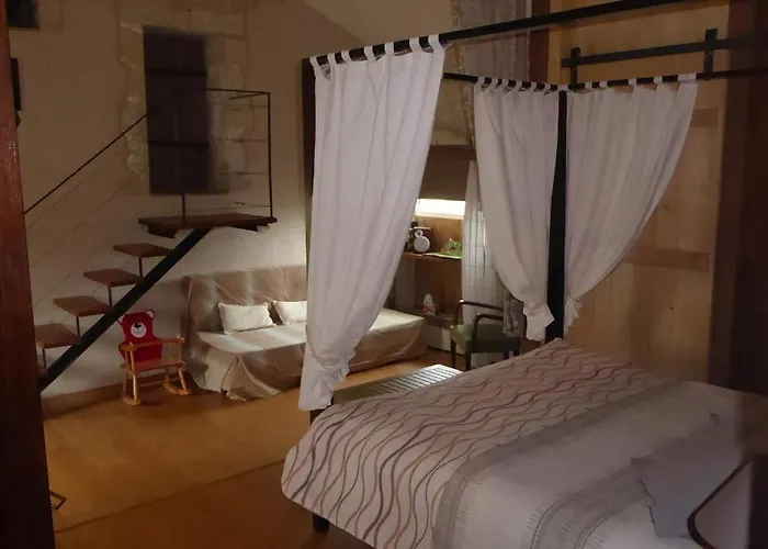 Le Clos De La Pinsonniere فندق مبيت وإفطار 3*