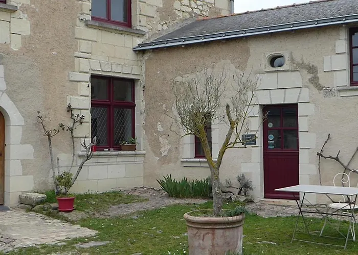 Le Clos De La Pinsonniere فندق مبيت وإفطار 3*