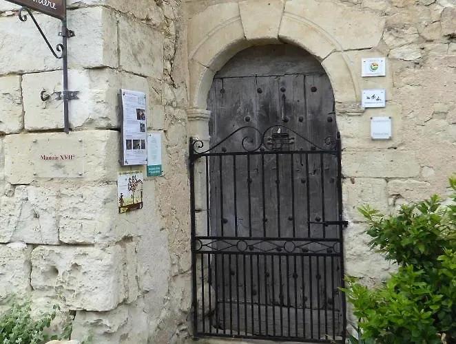 Le Clos De La Pinsonniere 3*